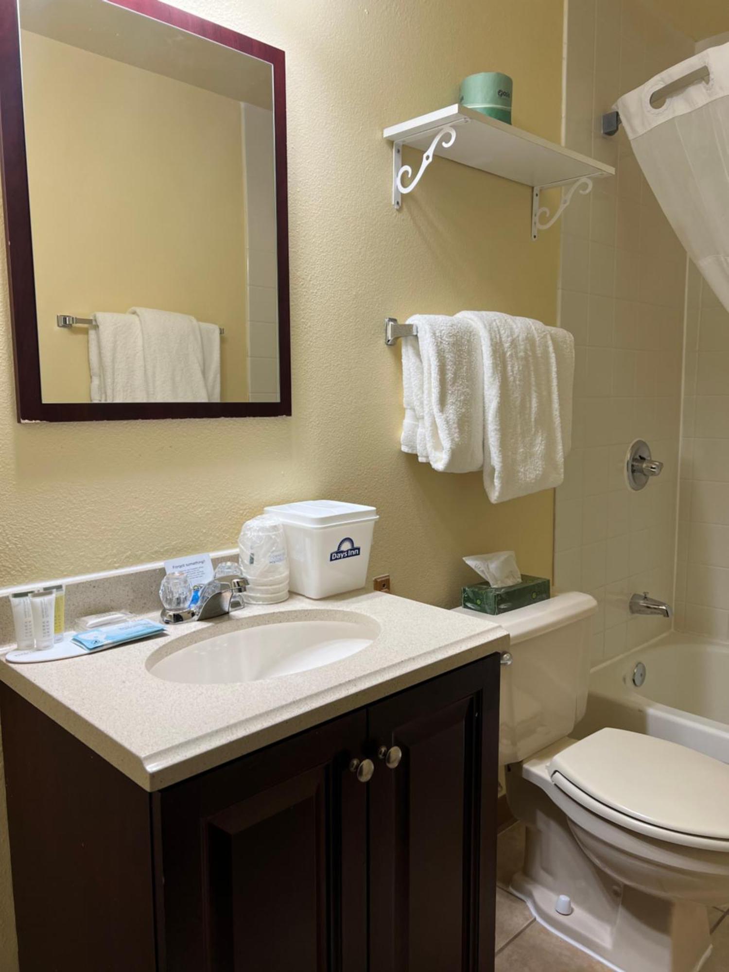 Days Inn By Wyndham Coeur D'Alene Luaran gambar
